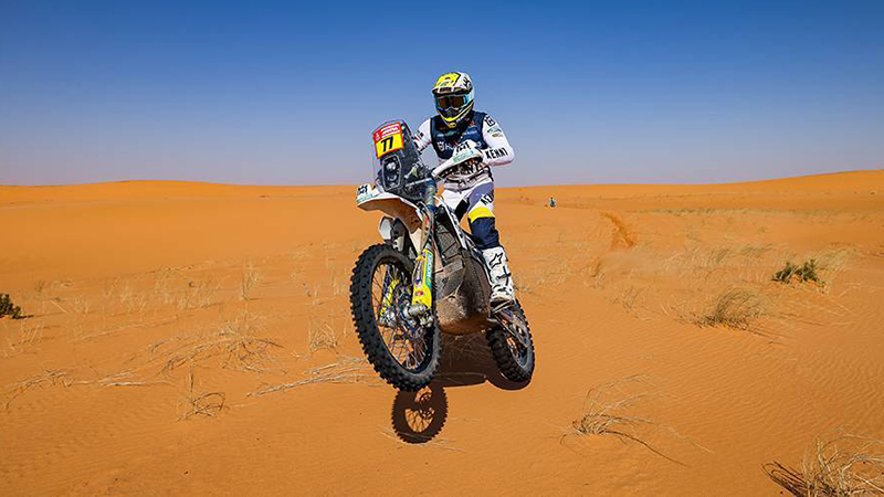 moto053