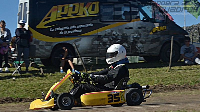 Cajeros1250904