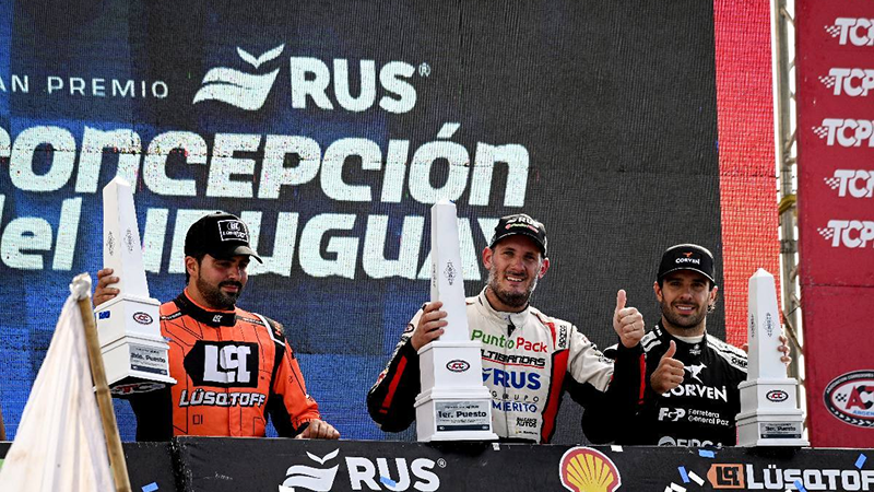 Santiago Mangoni celebró en lo más alto del podio de Concepción del Uruguay tras un fin de semana dominante | Prensa ACTC