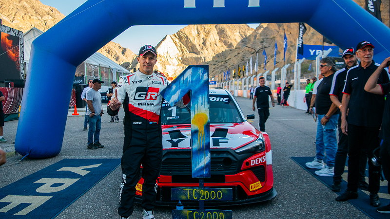 Matías Rossi celebró una nueva pole position en "El Zonda" y encabezó el dominio de la marca japonesa en la clasificación sanjuanina | Prensa TC2000