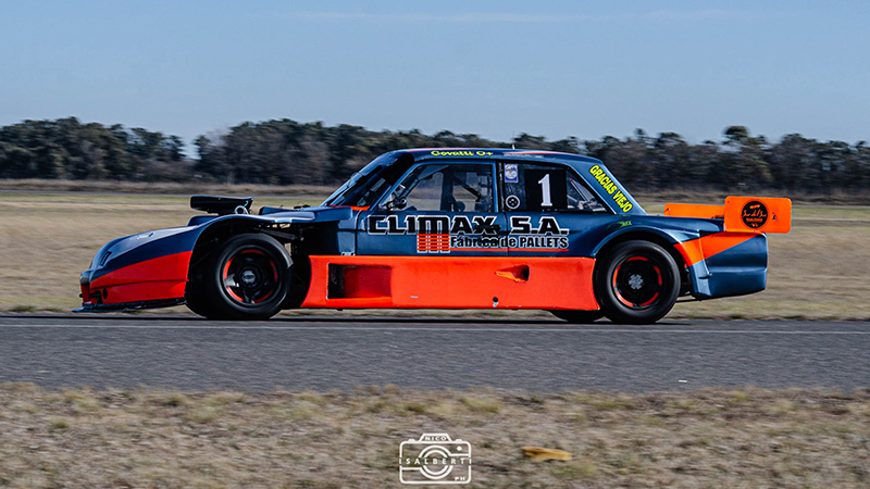 amco082