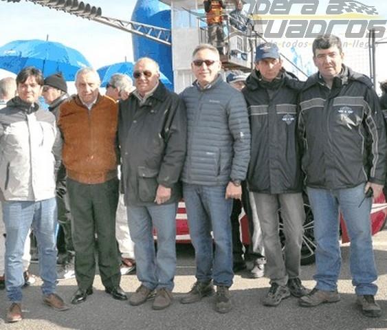 Mazzacane, Larreche y Benigni. El AMCO está alineado con la ACTC. Desde ahora en el Autódromo funciona la cobertura Phimed.