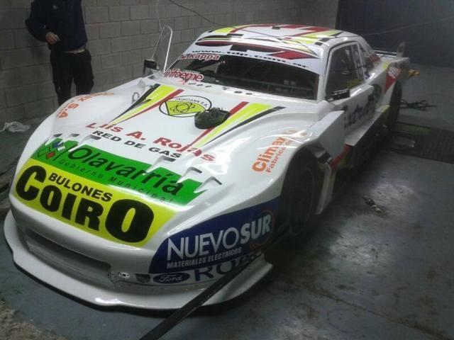 La Dodge que estrenará Pezzucchi en Posadas ahora es de color blanca. 