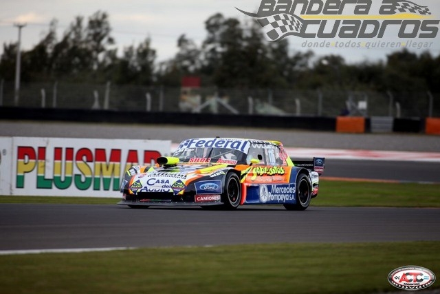 Ruggiero se quedó con la pole y con la serie más rápida.