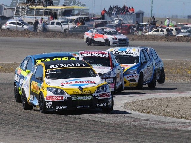 Pernía ganó t Rossi se mantiene en la punta del campeonato.