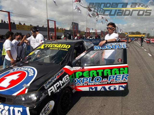 Martín Laborda viene siendo protagonista en la Clase 2 sobre el Fiat Palio.