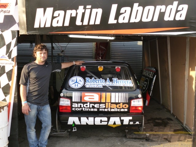 Martín Laborda ya se mostró adelante en su segunda carrera en el Turismo Pista.