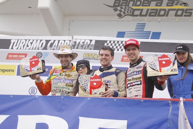 Jonatan Castellano (3º), Josito Di Palma (1º) y Matias Rossi (2º), el úlitmo podio del TC en Olavarría en 2014.