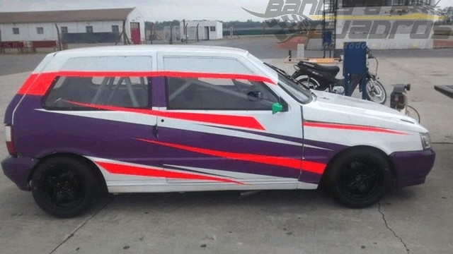 Un domingo de intenso ensayo tuvo Daniel Crevatín sobre el Fiat Uno.
