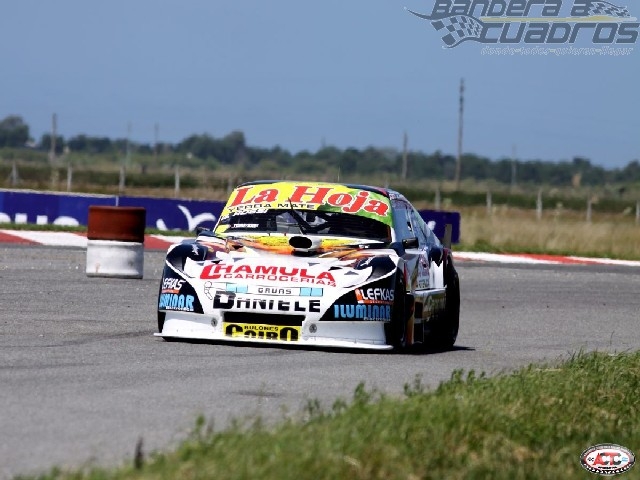 Rossi ganó la serie más lenta debido a la salida del auto de seguridad.