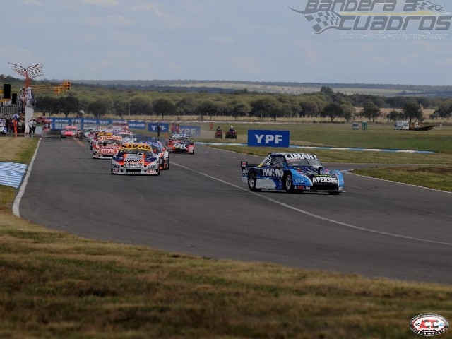Esteban Gini se quedó con la pole en la clasificación.