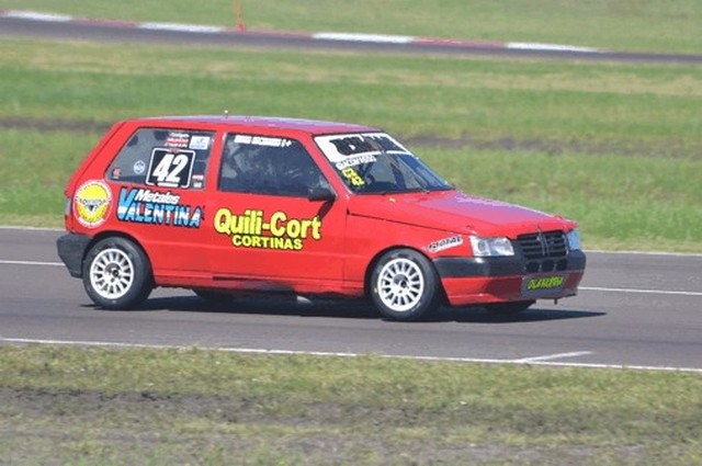 Seguir con el Fiat Uno es luchar contra la corriente, entiende Giacomasso, que piensa en un auto de nueva generación.