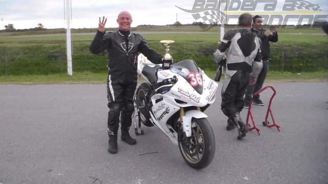 Prieto logró quedar 3º en Dolores en SBK 1000B.