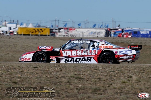 Rossi largará en la primera serie junto a Ortelli.